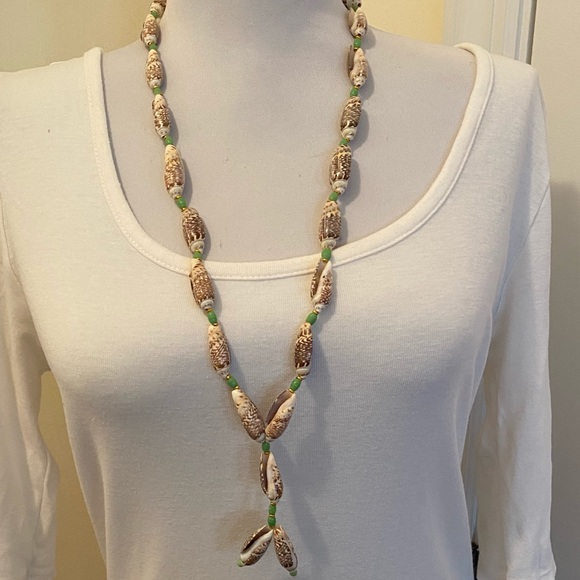 COPY - Olive Sea Shell Necklace with Green and Gold Beads - Picture 3 of 15